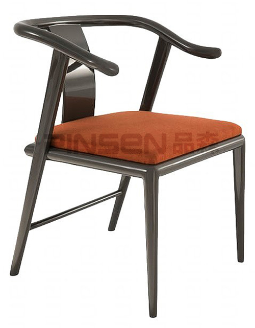 北歐簡(jiǎn)約風(fēng)布藝軟包實(shí)木靠背餐椅