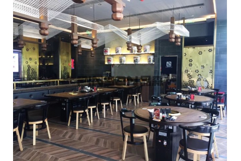 海底撈環(huán)保碳無(wú)煙火鍋?zhàn)滥睦锒ㄖ频?><div><h3>海底撈環(huán)保碳無(wú)煙火鍋?zhàn)滥睦锒ㄖ频?/h3><p>想買(mǎi)海底撈環(huán)保碳無(wú)煙火鍋?zhàn)?，可以找?zhuān)業(yè)的無(wú)煙火鍋?zhàn)蓝ㄖ茝S(chǎng)家。 無(wú)煙火鍋?zhàn)蓝ㄖ茝S(chǎng)家定制有很多優(yōu)勢(shì)，可自訂顏色，可根據(jù)圖片或者是設(shè)定的顏色紋理定制，工廠(chǎng)展廳內(nèi)設(shè)大型色板...</p><p>2020-10-19</p></div></a></li><li><a href=