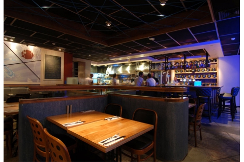 以色列復(fù)古風格的海鮮餐廳家具定制