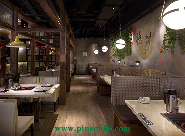 德莊火鍋餐廳桌子卡座