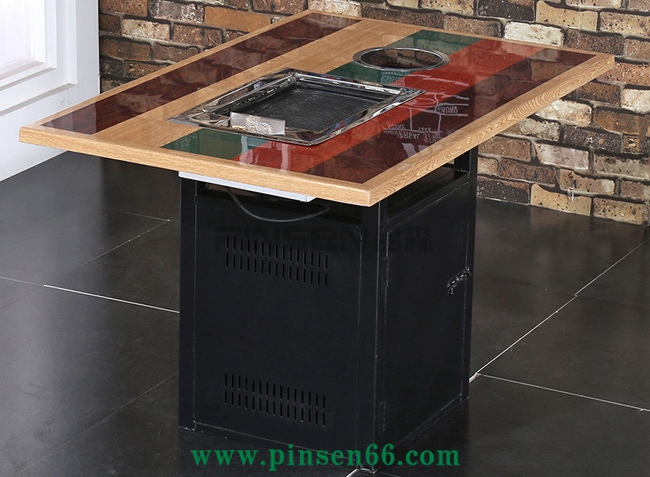 自動翻轉(zhuǎn)燒烤桌