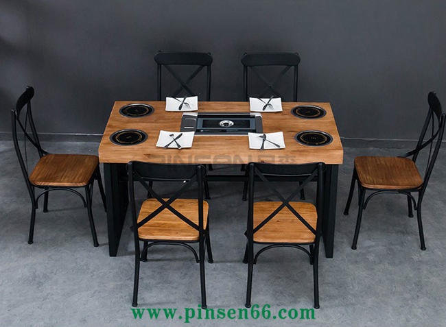 自動翻轉(zhuǎn)燒烤桌