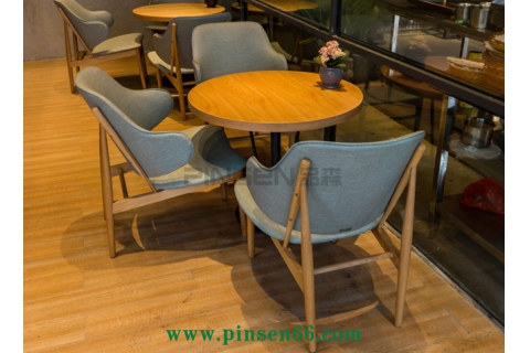 挑選咖啡廳桌椅時(shí)需要注意什么？